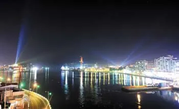 ▲ 통영대교에서 바라보는 야경