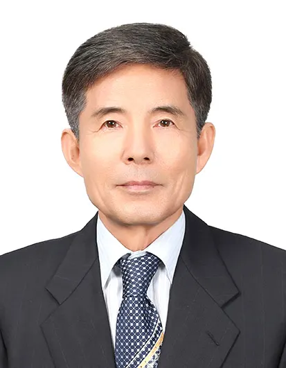 고현대. 정태영 전)국회의원보좌관 전)농협중앙회 인삼검사소장 전)농협중앙회 고려인삼창장 전)국회 입법정책연구회 선임연구원