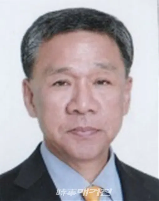(재)광주그린카진흥원은 “지난 26일 개최한 이사회를 열어 임원추천위원회에서 제5대 원장에 `김덕모(68)` ㈜세양이엔지 고문이 선임됐다”고 27일 밝혔다.(사진_(재)광주그린카진흥원)