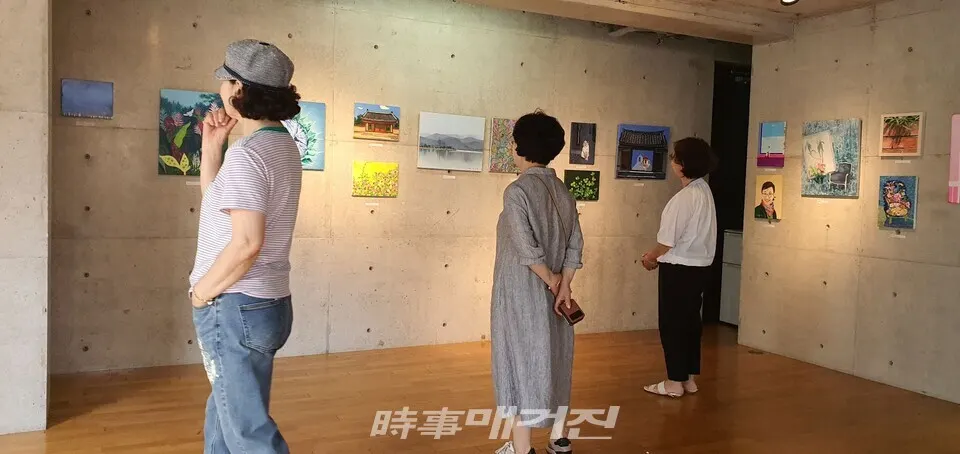 한국 28인 작가 ‘구름의 무게전’, 일본 고베 Kitanozaka Gallery(사진_ 이현경 작가 제공)