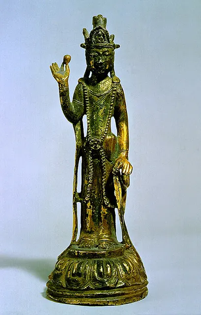 사진은 국보 제293호 부여 규암리 금동관음보살입상 (扶餘 窺岩里 金銅觀音菩薩立像)이다.(사진_문화재청)