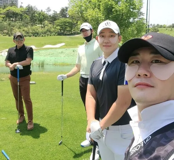영탁, 이승철, 박태환, 모태범 골프 회동(사진-이승철 인스타그램)