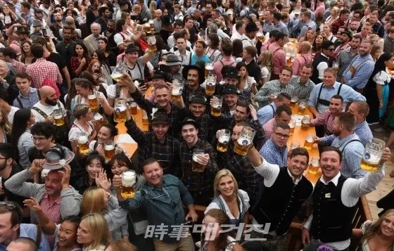 옥토버
