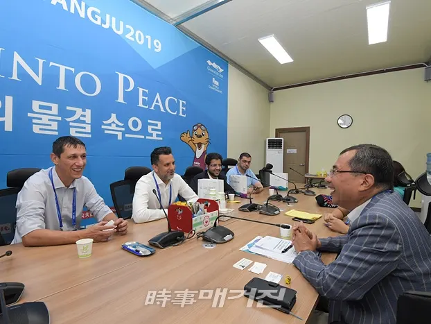 2020년FINA25미터숏코스 선수권대회를 준비중인 아부다비 2020 조직위 아부다비 스포츠평의회 임원 2019광주세계수영선수권대회 조직위원회 방문(사진_2019광주세계수영선수권대회 조직위원회)