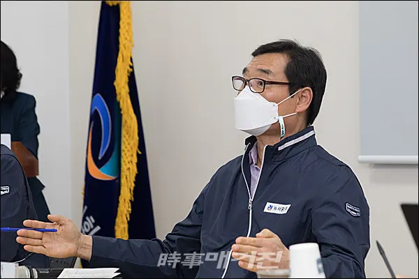이용섭 광주시장, 뉴서광㈜ 방문 기업운영 애로사항 적극지원!(사진_최윤규 기자)