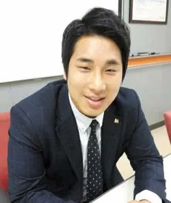 ▲ 김재중 FC는 자신에서 주어진 모든 시책을 달성하고 훗날 부지점장으로서 팀을 이끌 수 있도록 자신의 역량을 쌓아가고 있다.