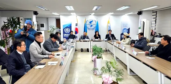 각계 전문가들이 ‘SDGs 실천을 위한 정책간담회’에 참석했다. (사진_UN피스코)