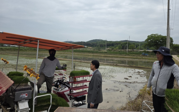 여주시, “자율주행 보조장치” 보급으로 스마트 농업 앞당긴다. (사진_여주시)