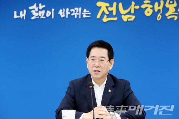 김영록 전남도지사/사진=네이버 이미지