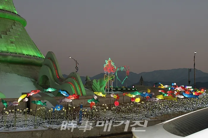 화천교차로 조명.