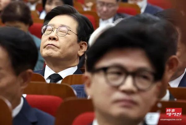 이 대표는 한동훈 국민의힘 대표에게 “시급한 현안들을 격의 없이 의논하자. 무엇보다 가장 큰 쟁점인 채상병특검법에 대해 허심탄회한 논의가 필요하다”라며 대표 회담을 제안했다.(사진_뉴시스)