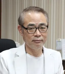 김승수 통영 신세계로병원 병원장(통증치료센터, 고압산소치료센터(잠수병 전문) 운영 / 대한마취통증의학과 정회원 / 대한통증학회 정회원)