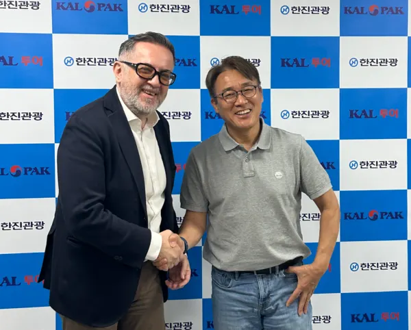 고품격 미식여행 상품을 기획 중인 마르코 지사장과 이장훈 한진관광 대표 (사진_크로아티아관광청/CNTB)