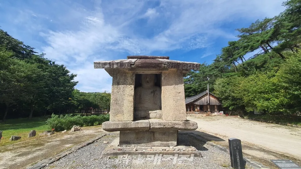 화순 운주사.(사진_문학박사 潤道 강윤관)