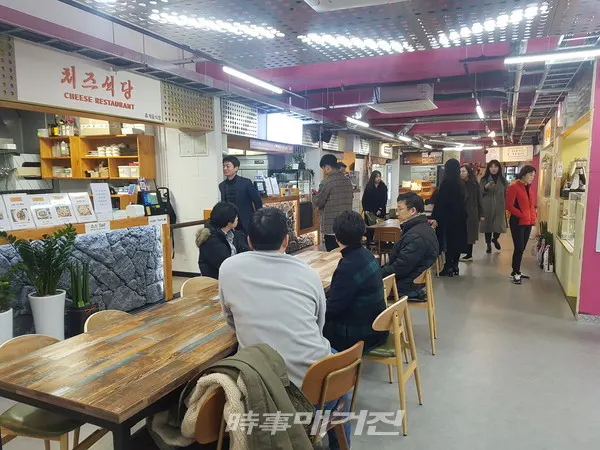 제주도·제주청년센터·경제통상진흥원, 청년몰 청년상인과의 간담회 개최 (제주특별자치도)