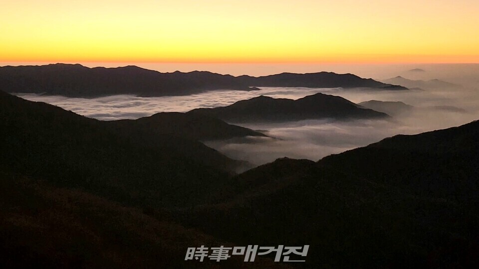 지리산 노고단의 운해(사진_조용우 칼럼니스트)