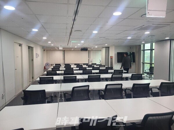 내부 시설 대회의실 (사진_서울시체육회 제공)