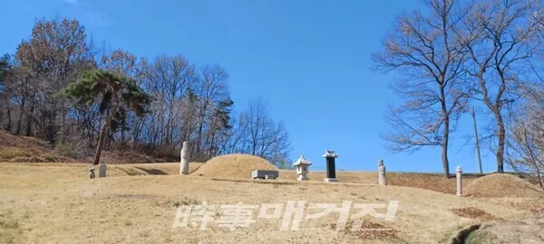 강희안(姜希顏)은 조선 초기의 문신 겸 학자로 자는 경우(景遇) 호는 인재(仁齋)이다. 지돈녕부사 강석덕의 아들이며 좌찬성 강희맹의 형으로 세종대왕의 이질이었다.(사진_안나겸 기자)