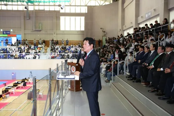 광주광역시 태권도협회는 대회 뿐만 아니라 국기원 승품(단)심사대회를 분기별 개최함으로써 지역 내 유품, 유단자의 공정하고 엄격한 심사를 진행하고 있으며 국기원으로부터 국기원심사 우수상을 여러 차례 받기도 했다.(사진_정연수 기자)