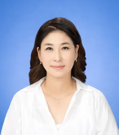 ▲ 진실됨과 단단함을 목적으로 기업을 운영한 이상경 대표. 그녀는 항상 웃는다. 그녀가 웃으며 일을 진행할 때, 고객들은 신뢰와 믿음이 생긴다.