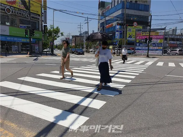 광양시는 "보행자 보호와 교통약자 중심의 보행 안전성을 개선하기 위해 적극 나섰다"고 29일 밝혔다.(사진_광양시청)