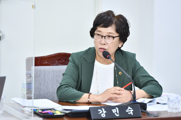 제주특별자치도의회 강민숙 의원