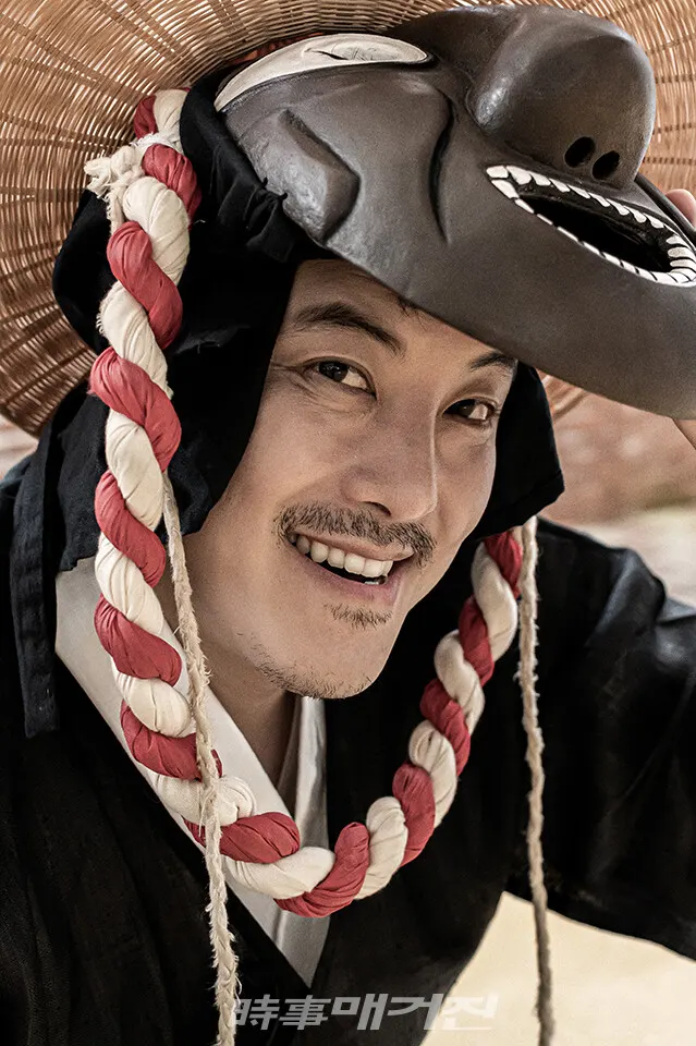 고성 오광대 말뚝이  배우 김성범