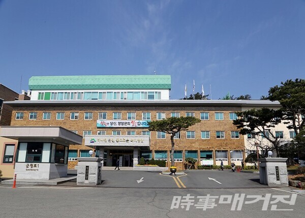 영암군청 청사 전경/사진=이병석 기자