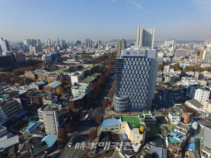 중구청사 전경 2019.05.08. (사진_중구청)