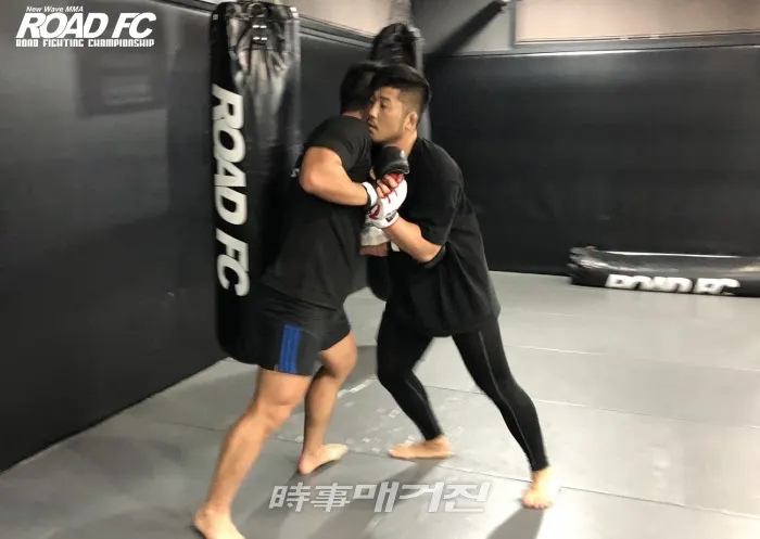 권아솔 훈련 장면(사진_ROAD FC)