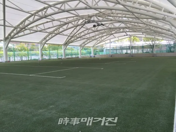 새 단장 된 여수 진남체육공원 족구장(사진_여수시청 제공)