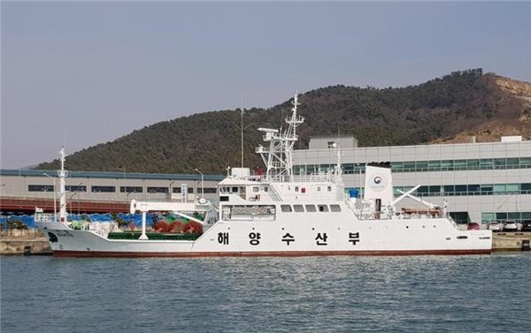 항로표지 측정선 '한빛호'(사진_부산지방해양수산청)