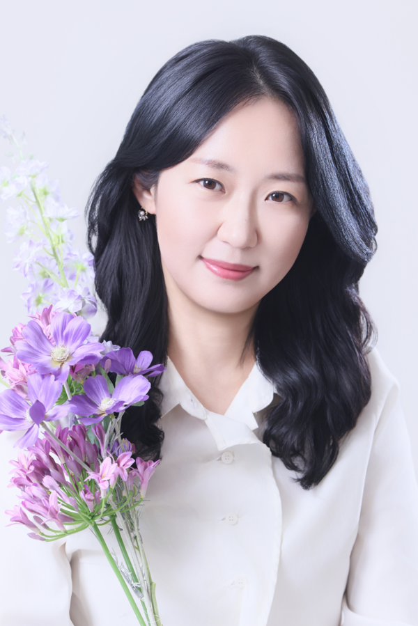전자바이올리니스트 쟈스민(본명 이진형)