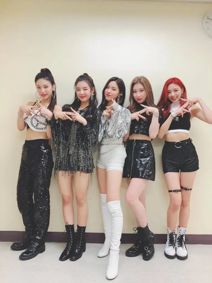 사진=있지 페이스북
