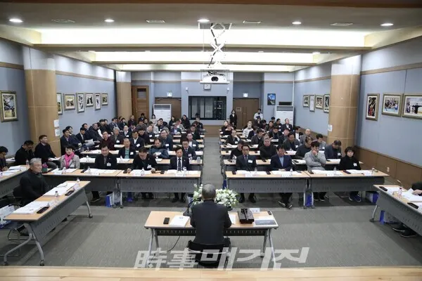 2026년 서울특별시체육회 정기 대의원총회 모습 대의원들이 참석해 주요 안건을 심의·논의하고 있다. (사진_서울시체육회 제공)
