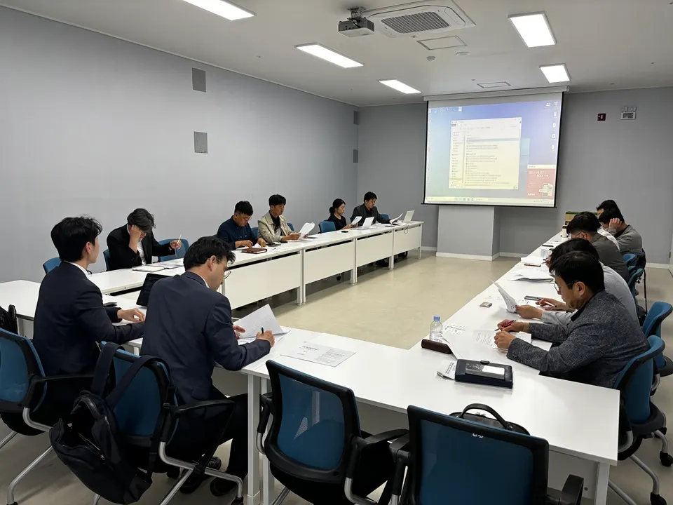 지난 16일 오후 세종시에서 ‘오일 블렌딩 수출규제 해소에 따른 연안해운 부가가치 창출 효과 연구용역’ 착수보고회를 가졌다.(사진_UPA)