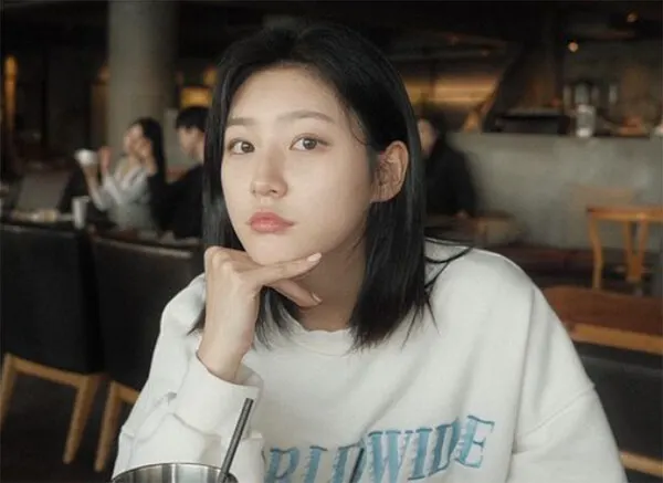 김새론 (출처=김새론 sns)