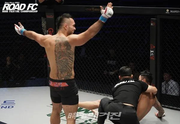 엔히케 시게모토(사진_ROAD FC)