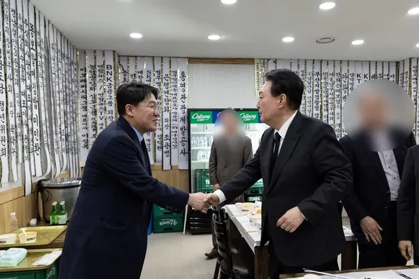 김상민 경남 창원의창 국회의원 예비 후보도 빈소를 찾아 윤석열 대통령과 조우한 것으로 알려졌다. (사진_독자제공)