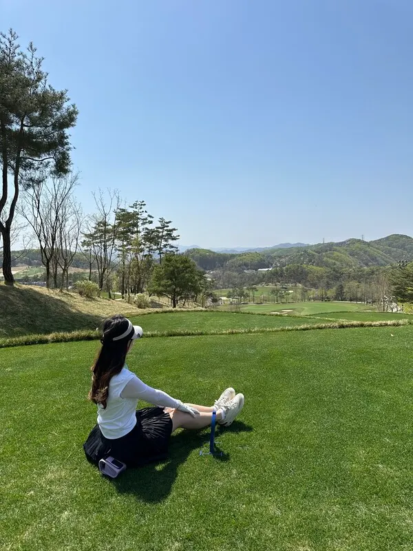 지금 돌이켜보면 사람들을 만나고 소통하는 과정을 매우 중요하게 여겼다. 사람을 소중히 여기고 소통을 좋아하는 성격이 골프 인플루언서가 된 가장 큰 이유가 아닐까 싶다.(사진_블로거 또또앵)