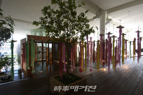 works 1205-flower story_mixed material_2012_힐스테이트갤러리