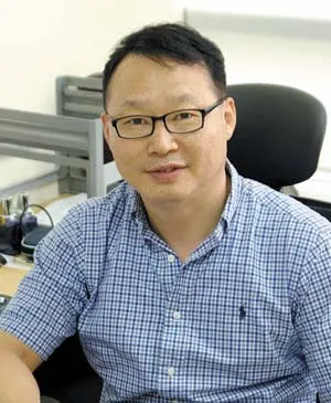 ▲ 성균관대학교 자연과학부 기능성 분자메모리 창의 연구소 이효영 교수