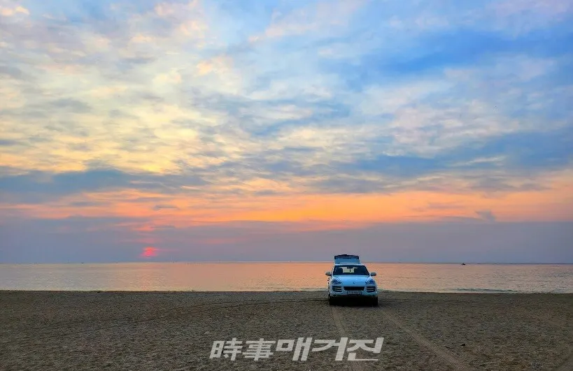 고래불의 해돋이(사진_조용우)