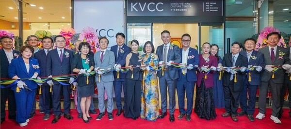 KVCC 한베문화교류센터가 지난 14일 대구 달성군 유가읍 한베문화갤러리에서 개관 특별전을 열고 본격적인 운영에 들어갔다.(사진_KVCC 한베문화교류센터)