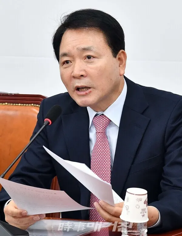 시사매거진 DB