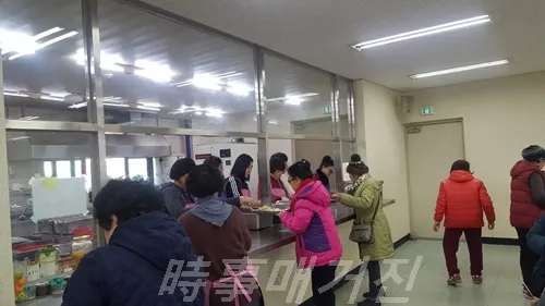 진해자은사회복지관 봉사활동 (사진:창원시청)