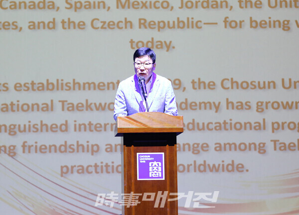 개회사를 하고 있는 김춘성 조선대학교 총장 (사진 정연수 기자)