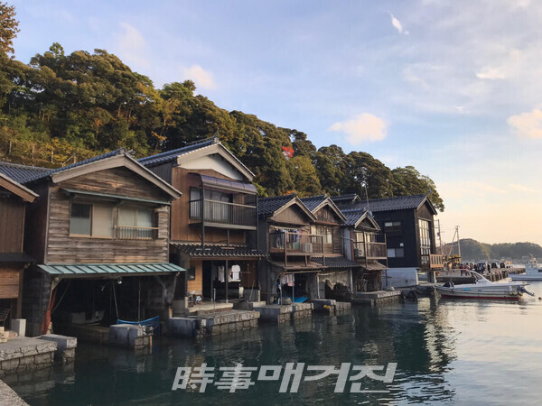 이네후나야