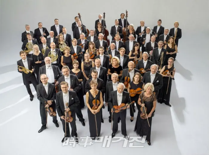 신포니아 바르소비아(Sinfonia Varsovia) (사진=서울국제음악제, Miroslaw_Pietruszynski)