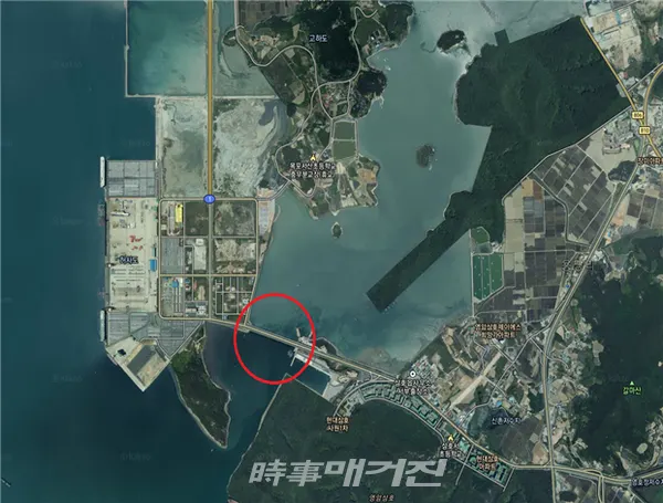 목포지방해양수산청은 목포시 고하도와 영암군 삼호읍을 연결하는 목포항 신항교 보수보강공사를 시행한다. 이 사업은 내년 10월 완공 예정이다.(위치도_목포지방해양수산청)